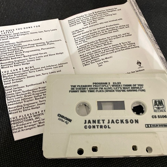 Vintage 80’s cassette tapes- Janet Jackson- Rhythm Nation & Control - Picture 5 of 8